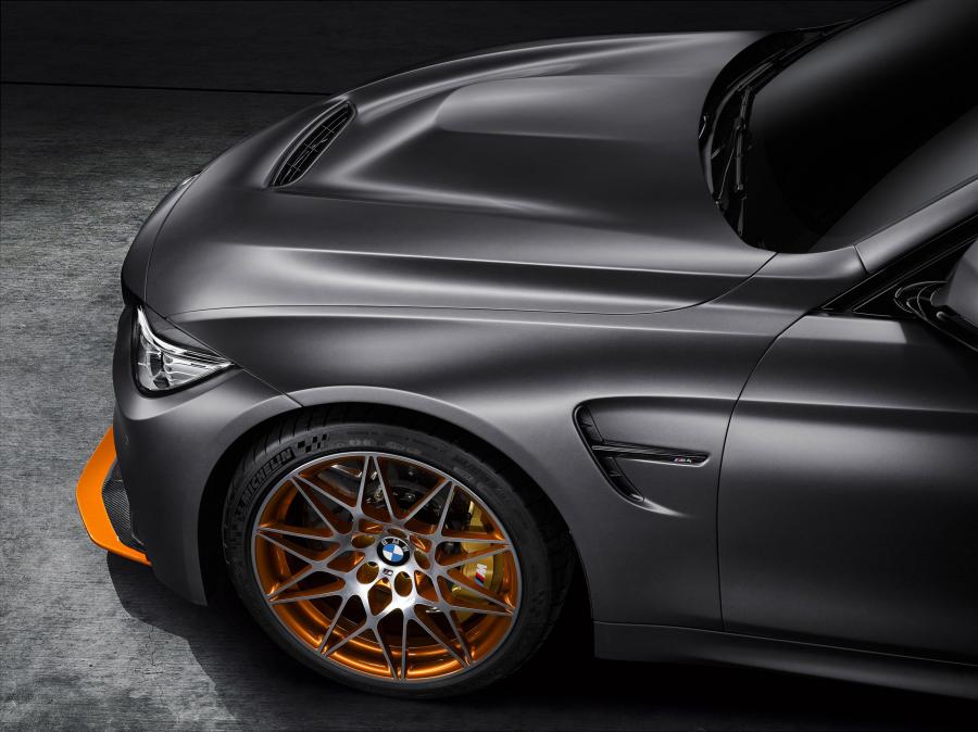  BMW M4 GTS Concept 2015 года  (фото 8 из 13)